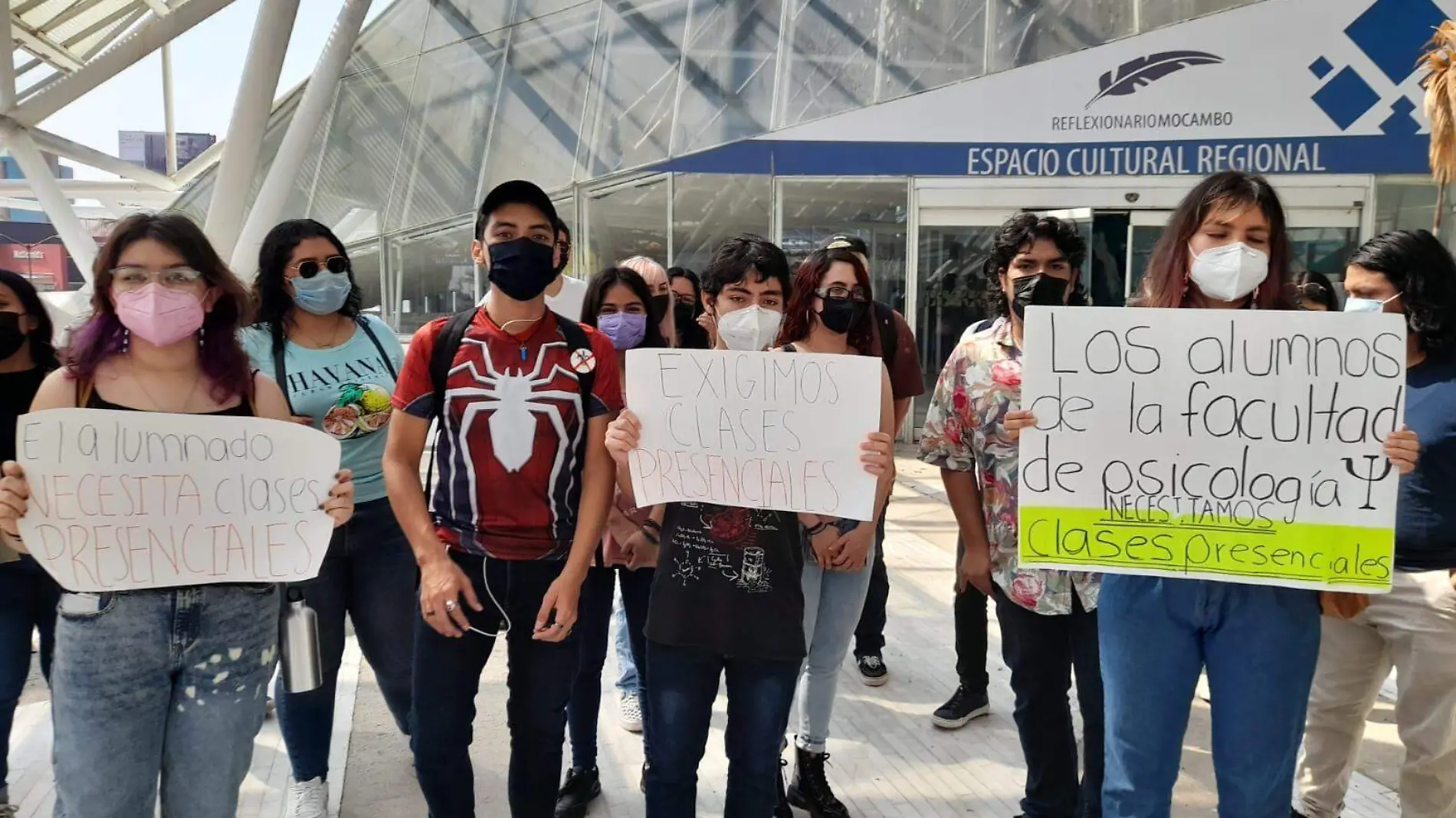 Manifestación Uv